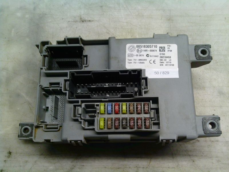 50-829 Body Computer Delphi 00518305710   28210453 02 L3  Fiat Benzina 500