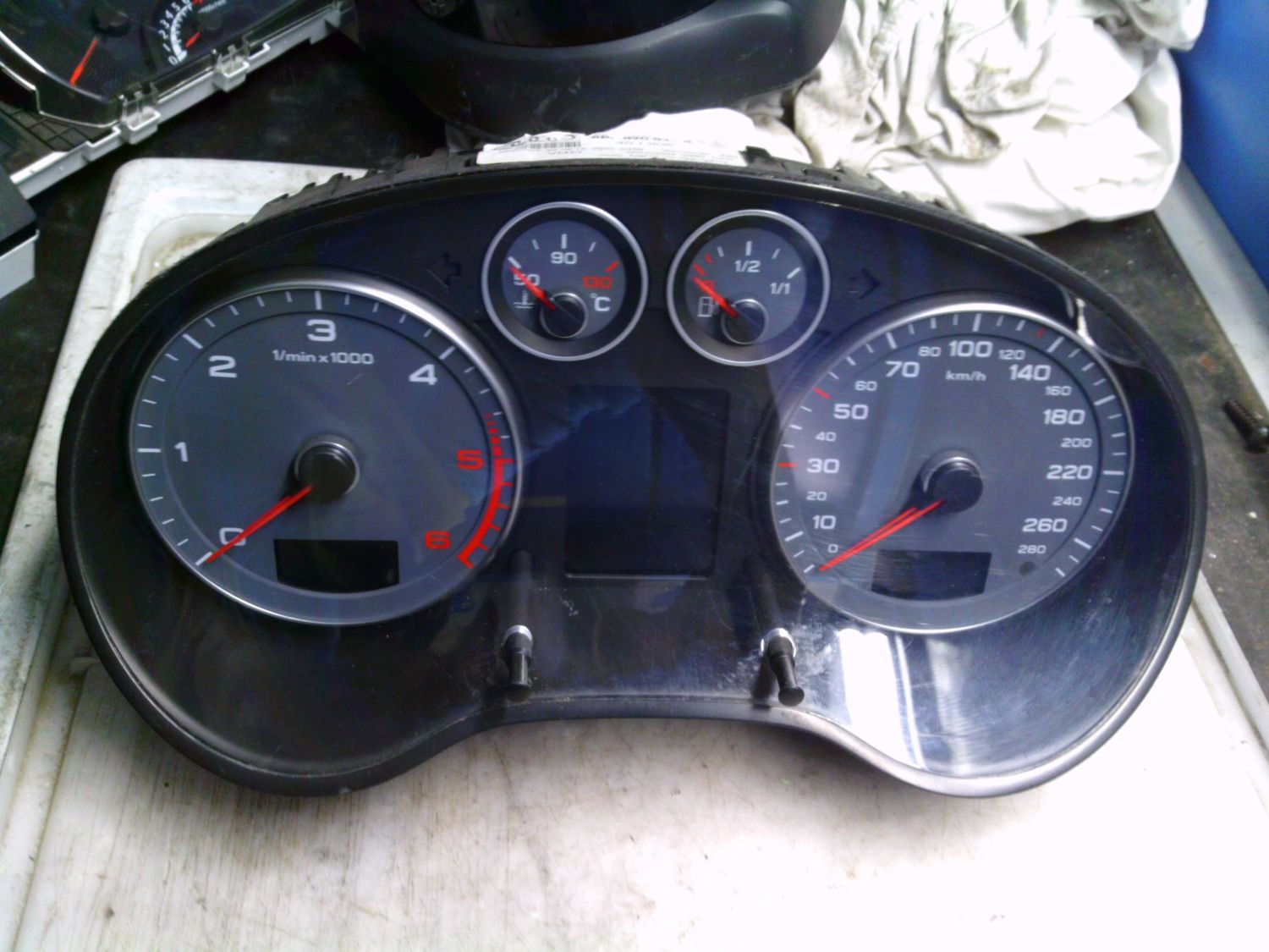 40-906 Quadro Strumenti / Contachilometri Vdo 8P0 920 932 S 8P0920932S VDO-024 110.080/435.001 A2C53254130  Audi Diesel A 3