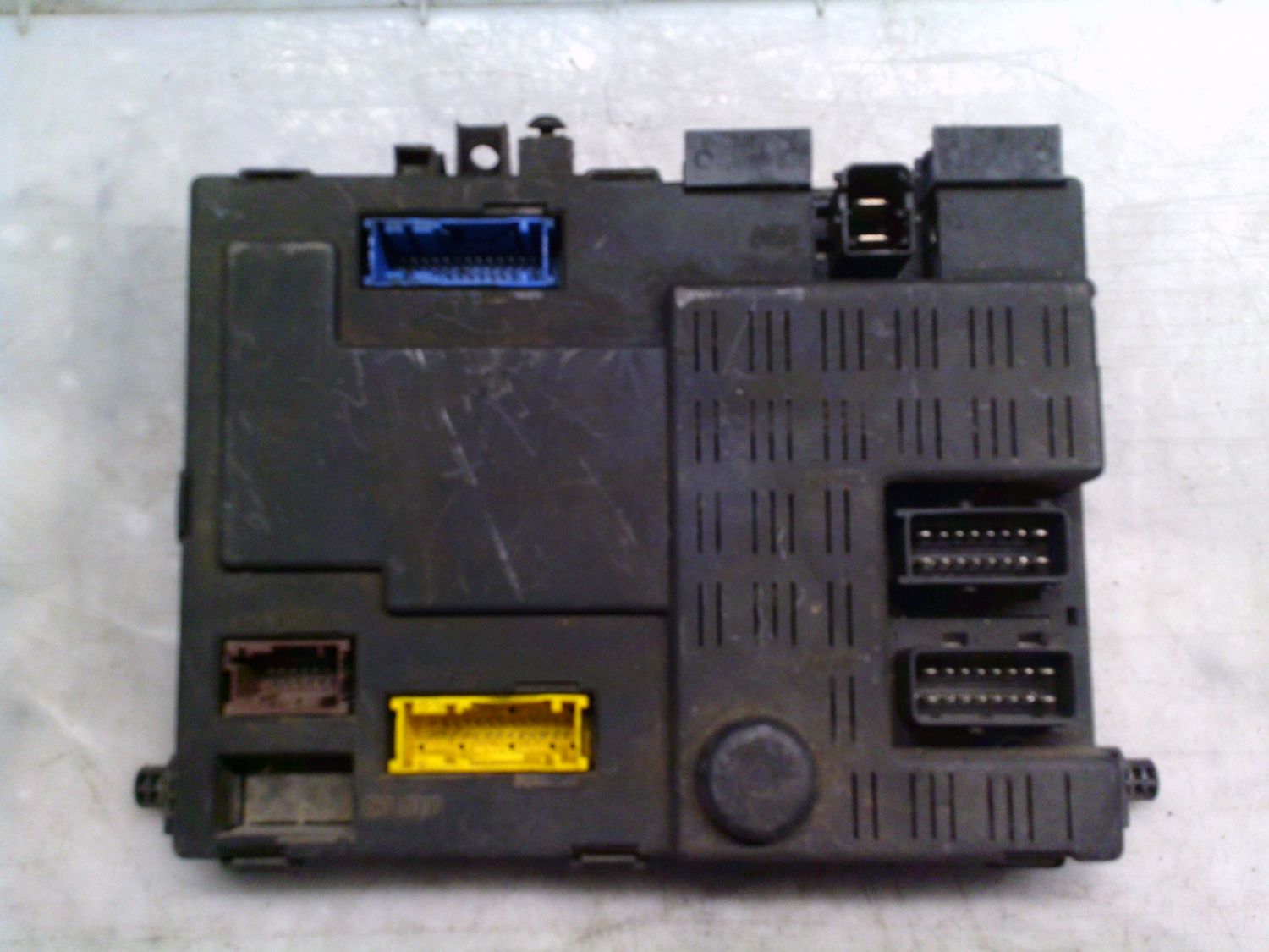 50-827 Body Computer Valeo 730 058 12 73005812 A11896 142 790 96 424 094 80  Citroen  Xsara Picasso