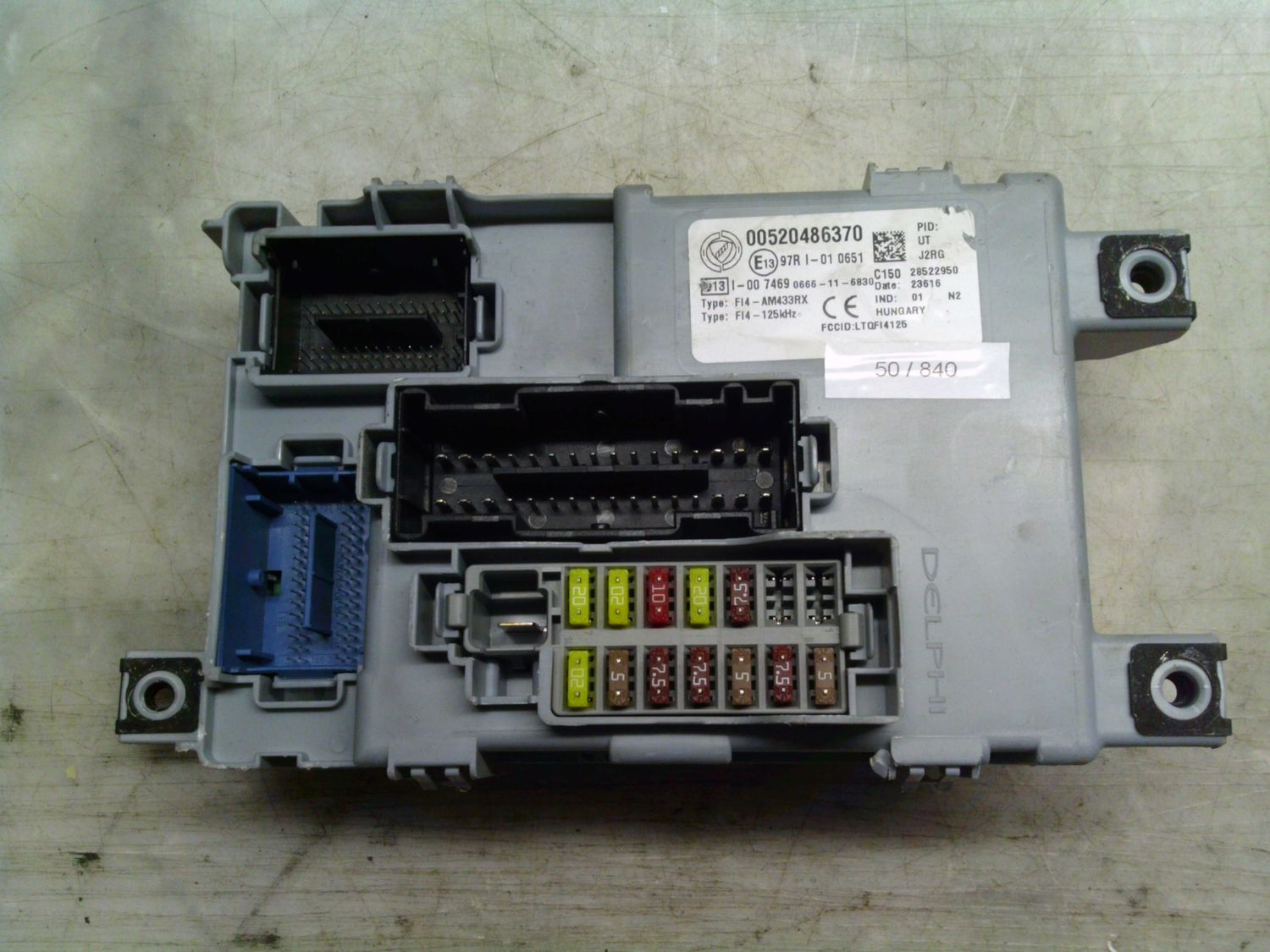 50-840 Body Computer Delphi 00520486370   28522950 01 N2  Fiat Benzina Panda