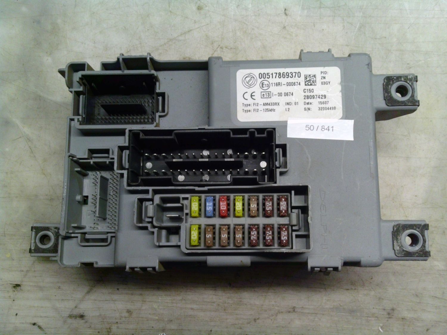 50-841 Body Computer Delphi 00517869370   28097429 01 L2  Fiat Diesel 500