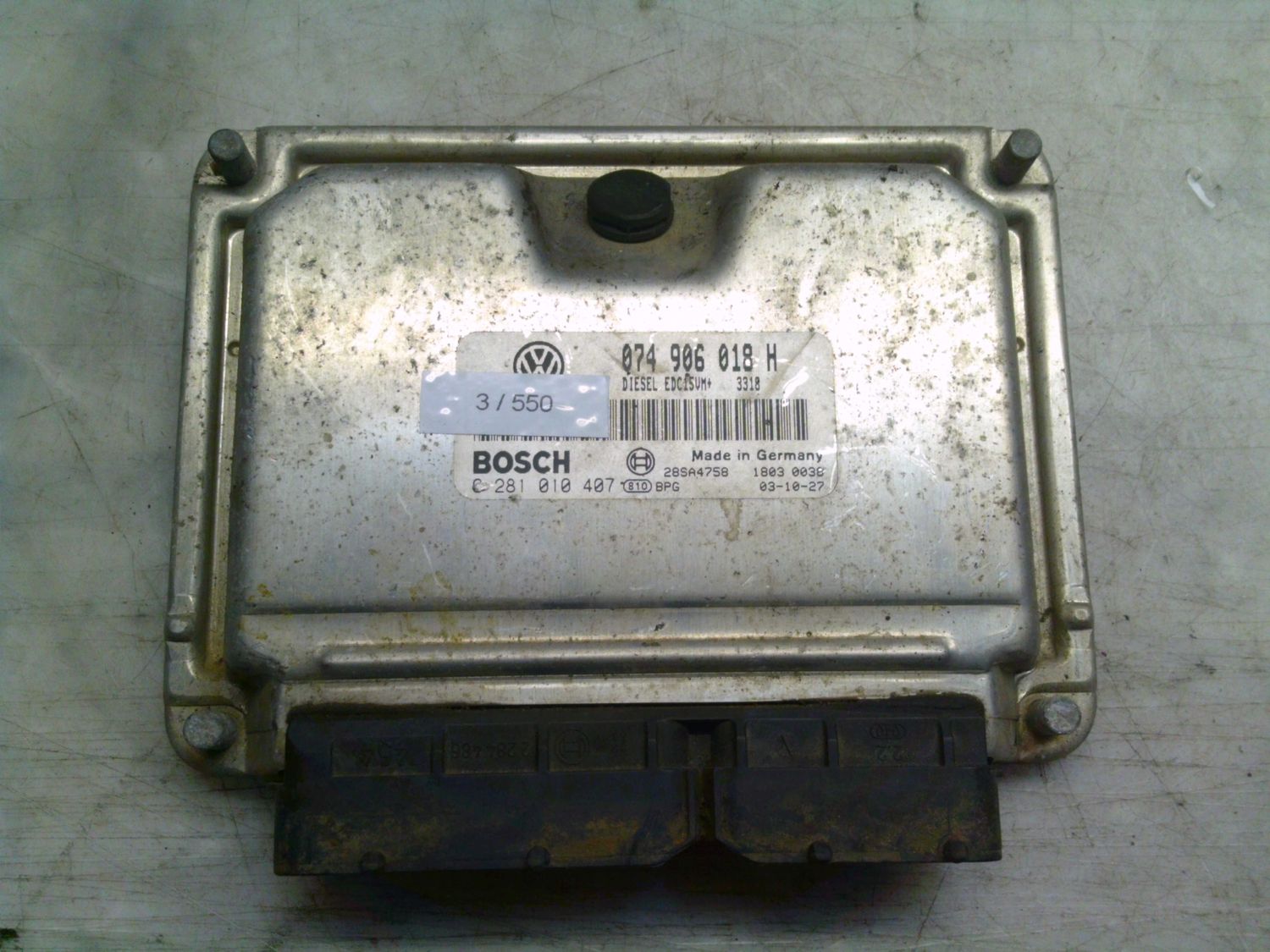 3-550 Centralina Motore Bosch 0 281 010 407 0281010407 074 906 018 H 28SA4758 EDC15VM+ Audi Diesel A 6 3-550 Centralina Motore Bosch 0 281 010 407 0281010407 074 906 018 H 28SA4758 EDC15VM+ Audi Diesel A 6