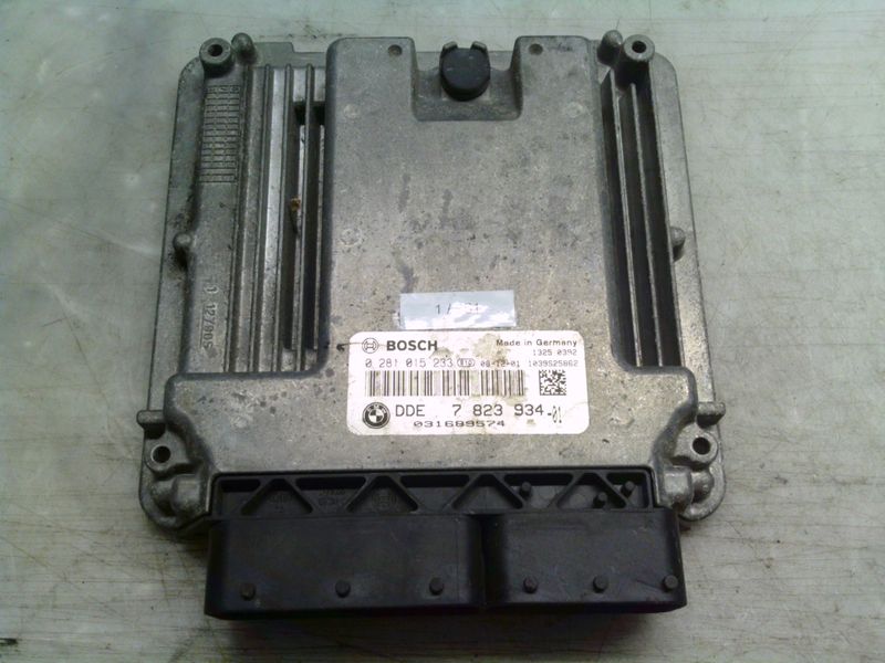 1-251 Centralina Motore Bosch 0 281 015 233 0281015233 7 823 934 1039S25862   Mini Diesel Cooper