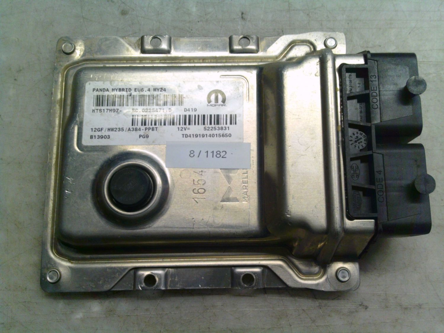 8-1182 Centralina Motore Mopar 52253831 BC.0225471.D 12GF HW235/A384-PPBT PANDA HYBRID EU6.4 MY24 Fiat Elettrica / Benzina 500 8-1182 Centralina Motore Mopar 52253831 BC.0225471.D 12GF HW235/A384-PPBT PANDA HYBRID EU6.4 MY24 Fiat Elettrica / Benzina 500