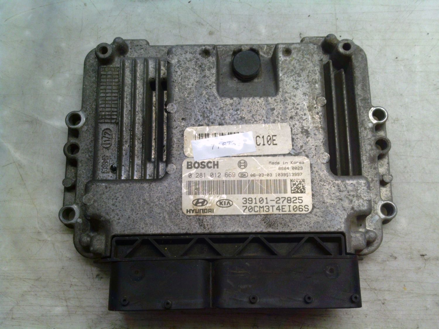 7-673 Centralina Motore Bosch 0 281 012 669 0281012669 39101-27825 1039S13997 70CM3T4EI06S Hyundai Diesel Santa Fe 7-673 Centralina Motore Bosch 0 281 012 669 0281012669 39101-27825 1039S13997 70CM3T4EI06S Hyundai Diesel Santa Fe