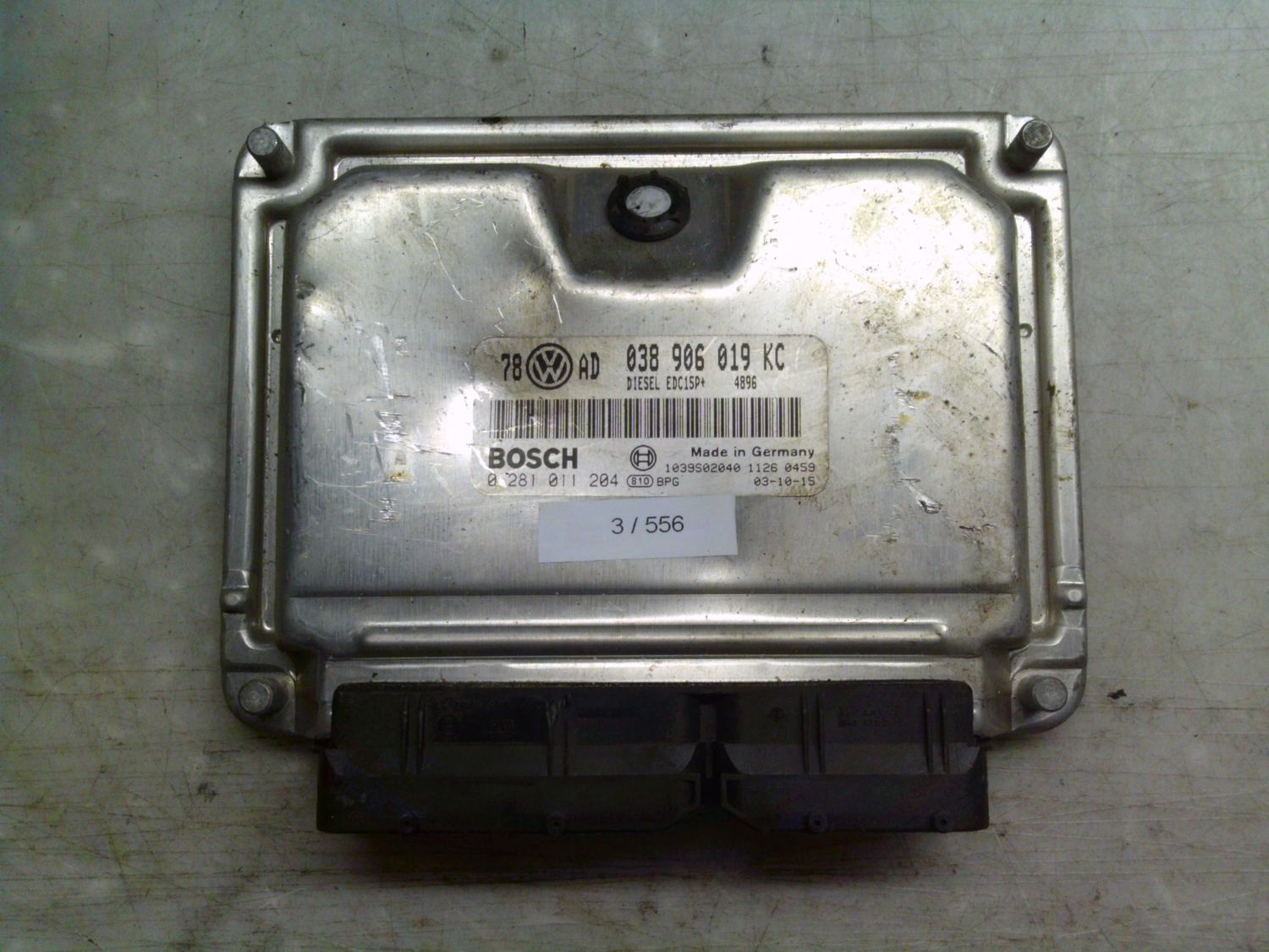 3-556 Centralina Motore Bosch 0 281 011 204 0281011204 038 906 019 KC 1039S02040 EDC15P+  Volkswagen Diesel Varie