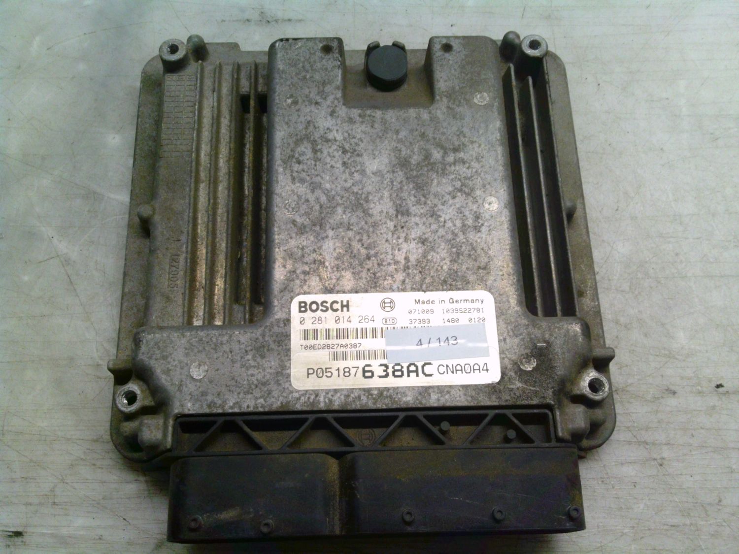 4-143 Centralina Motore Bosch 0 281 014 264 0281014264 P05187638AC 1039S22781 CNA0A4  Chrysler Diesel Sebring