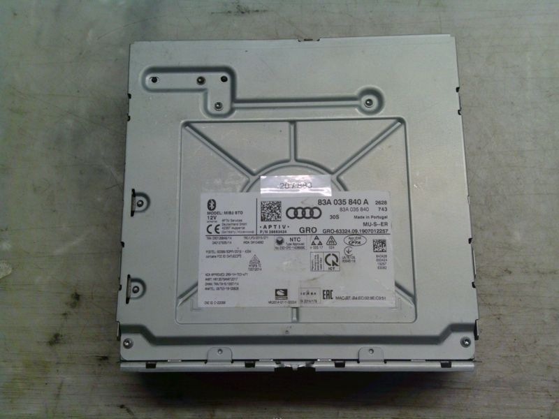 20-883 Navigatore Audi 83A 035 840 A 83A035840A MIB2 STD    Audi  A 1