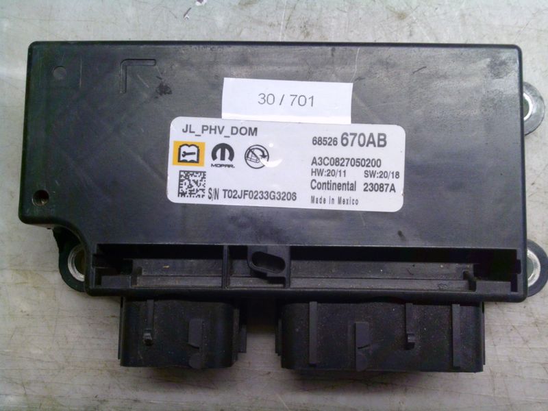 30-701 Centralina Airbag Continental 68526670AB   A3C0827050200 JL_PHV_DOM 23087A  Jeep Elettrica / Benzina Wrangler