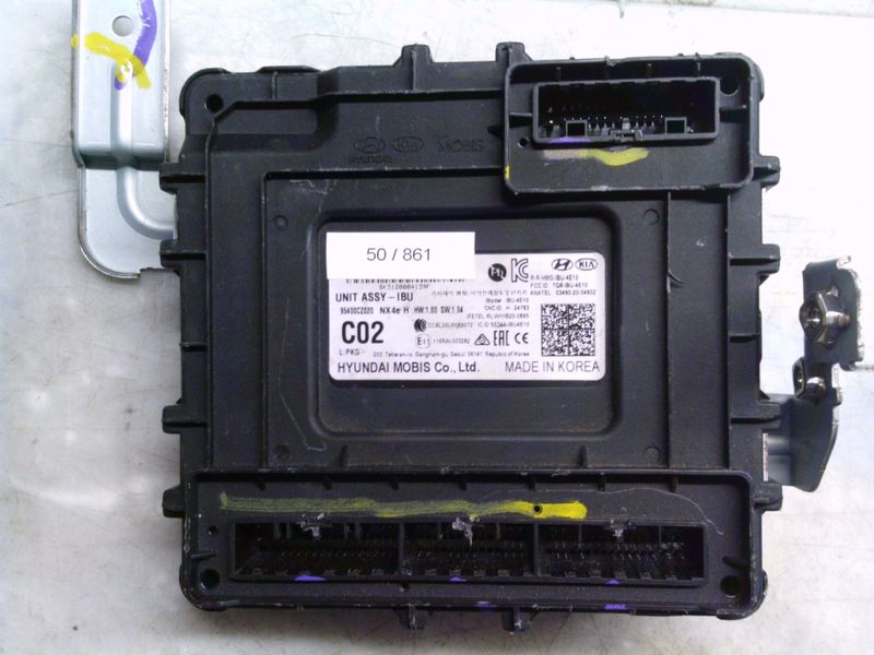 50-861 Body Computer Hyundai 95400CZ020   UNIT ASSY - IBU HW: 1.00 SW: 1.04  Hyundai  Tucson