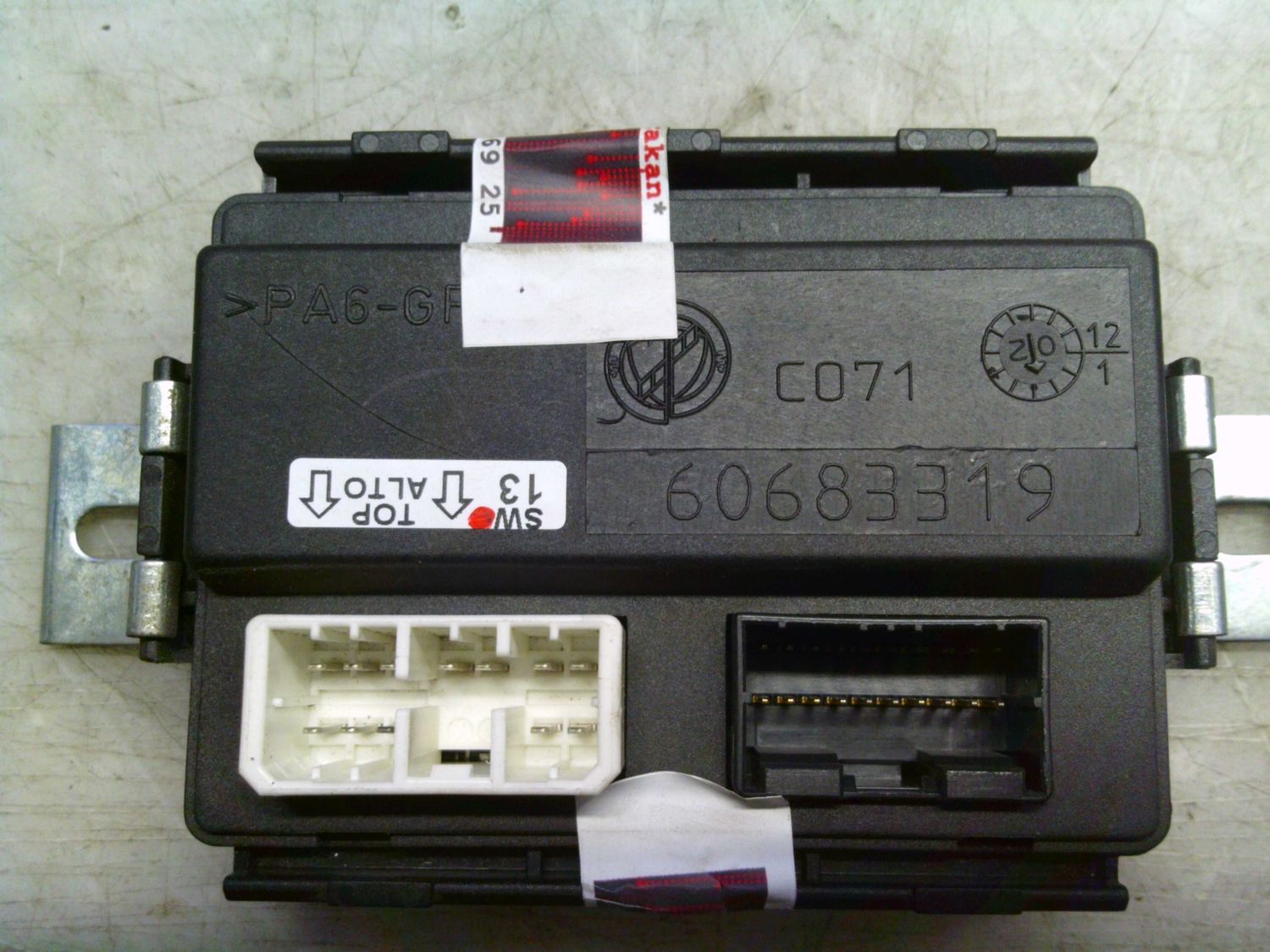 70-1228 Centralina Alzavetri Alfa Romeo / Fiat / Lancia 60683319   SW: 13    Alfa Romeo  Gt