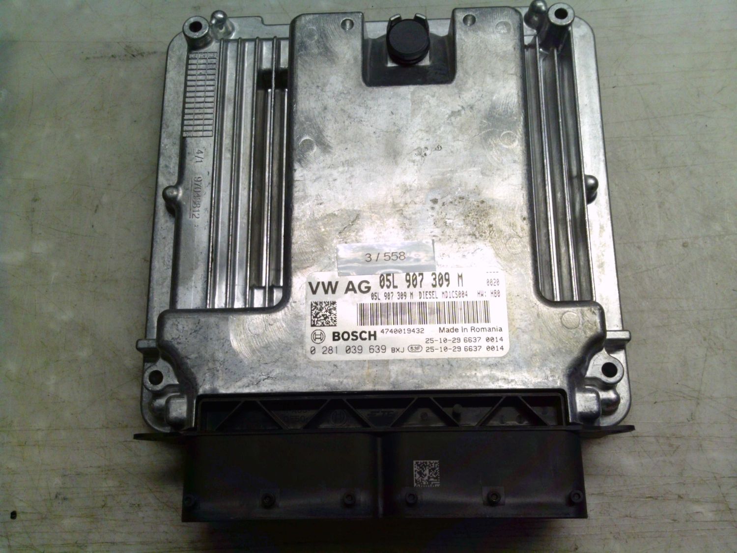 3-558 Centralina Motore Bosch 0 281 039 639 0281039639 05L 907 309 M 4740019432 MD1CS004  Volkswagen Diesel Touran