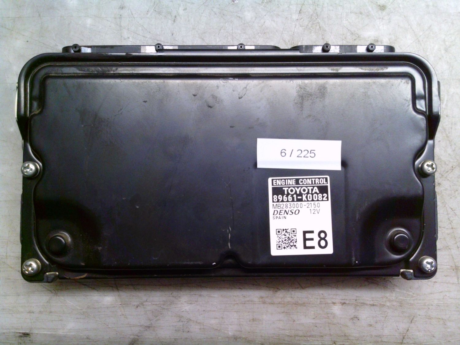 6-225 Centralina Motore Denso 89661-K0082 89661K0082 MB283000-2150 E8   Toyota Elettrica / Benzina Yaris