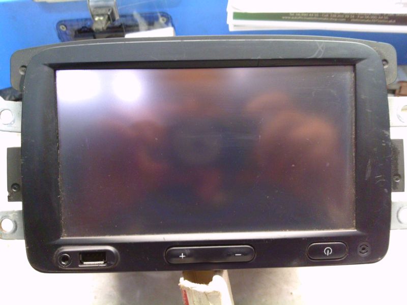 20-898 Schermo Radio / Display / Navigatore Renault 2811 53391R 281153391R 276 660 LAN5200WR4   Dacia  Duster