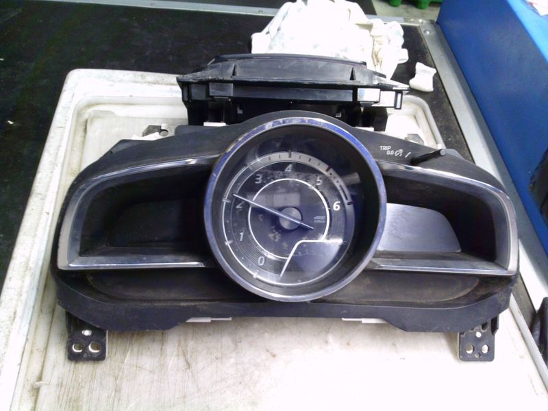 40-942 Quadro Strumenti / Contachilometri Mazda BJE1 55 430 BJE155430 K9001    Mazda Diesel Cx 3