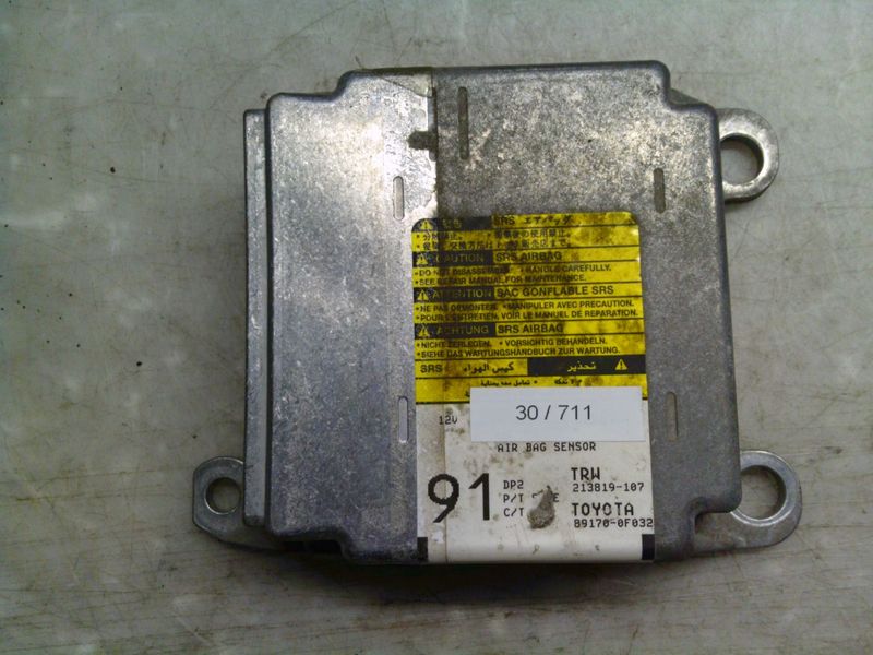 30-711 Centralina Airbag Trw 213819-107 213819107 89170-0F032 91   Toyota  Verso