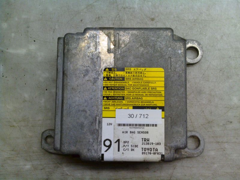 30-712 Centralina Airbag Trw 213819-103 213819103 89170-0F031 91   Toyota  Verso