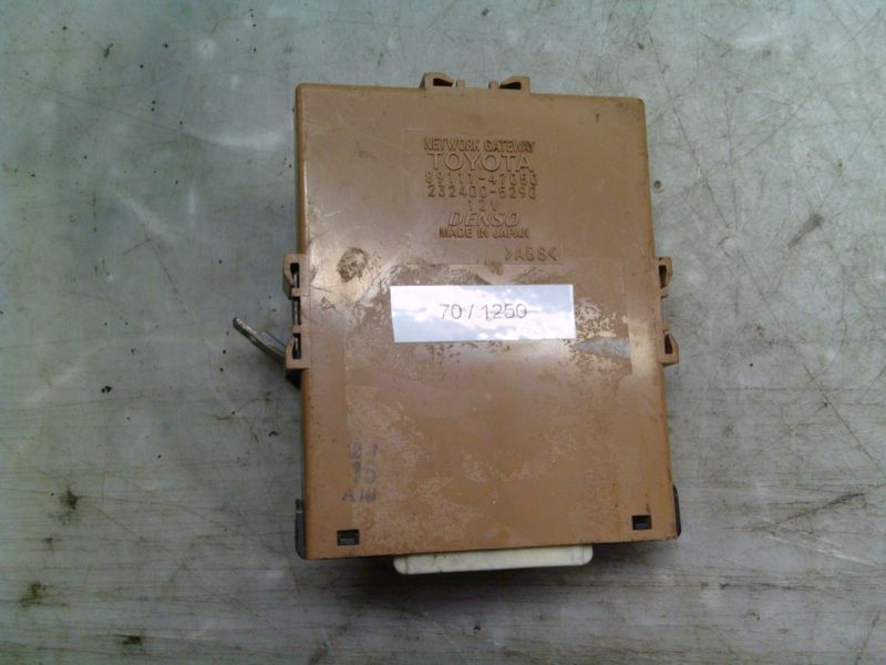 70-1250 Modulo Gateway Denso 89111-47050 8911147050 232400-5290     Toyota  Prius