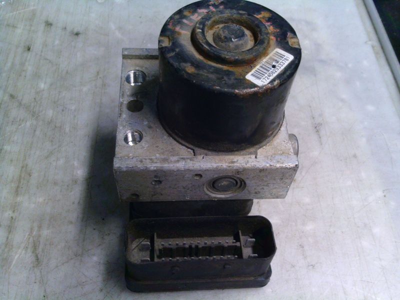 90-1660 Pompa ABS Ate Controller 8V512M110AD   06.2102-1317.4 06.2109-5581.3 28.5700-5902.3  Ford  Fiesta