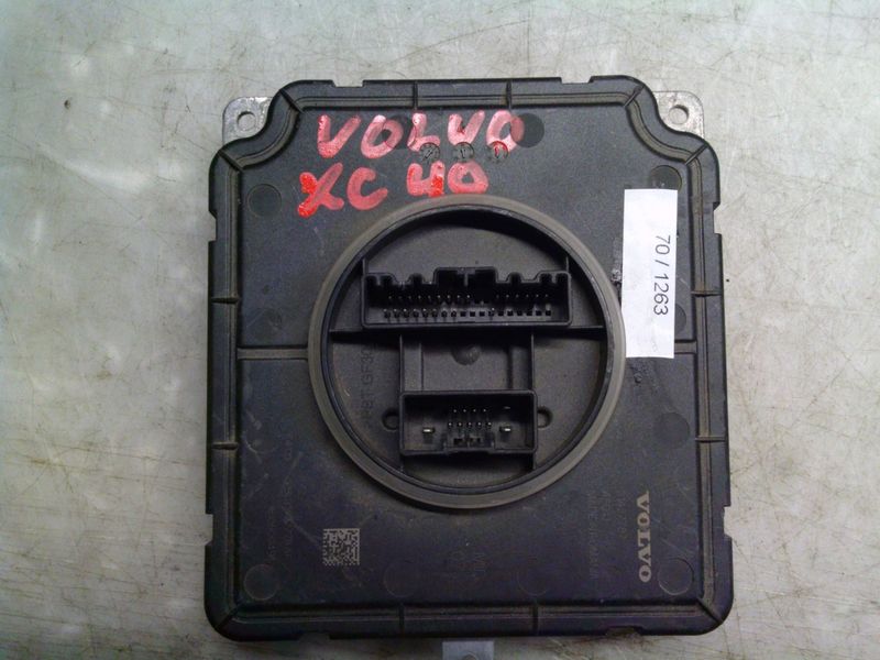 70-1263 Centralina Fari Volvo 31427787   AED1J A2-C751-7490   Volvo  Xc 40