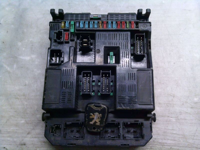 50-868 Body Computer Valeo 9644098180   9636760580 BSI G0X-00 CON CHIAVE  Peugeot Diesel 307