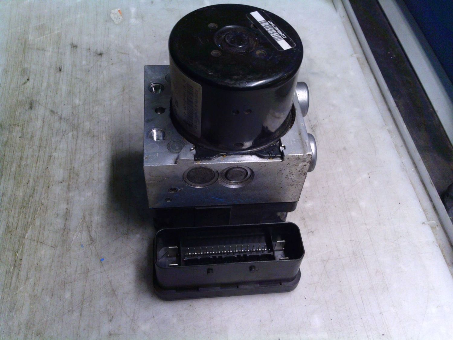 90-1679 Pompa Abs Ate Controller A 204 431 20 12 A2044312012 10.0212-0416.4 DE ESP A 204 545 44 32 Q02 Mercedes Classe C 90-1679 Pompa Abs Ate Controller A 204 431 20 12 A2044312012 10.0212-0416.4 DE ESP A 204 545 44 32 Q02 Mercedes Classe C