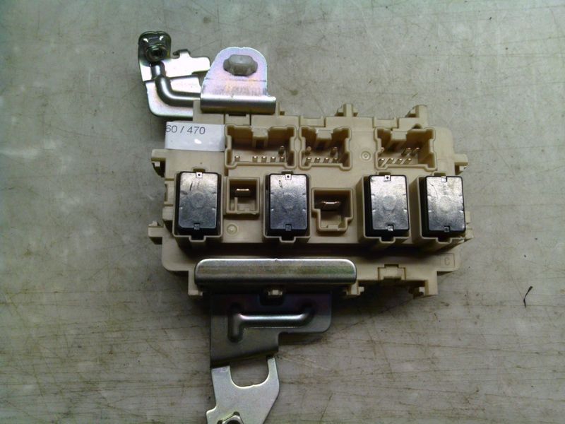 60-470 Scatola Fusibili Nissan 4EB0C          Nissan  Qashqai