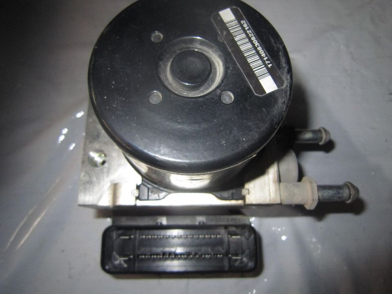 90-545 Pompa ABS Ate Controller P04721522AD   25.0212-0098.4 00403064E100 25.0927-4315.3 25.0600-0172.3 Chrysler  Voyager
