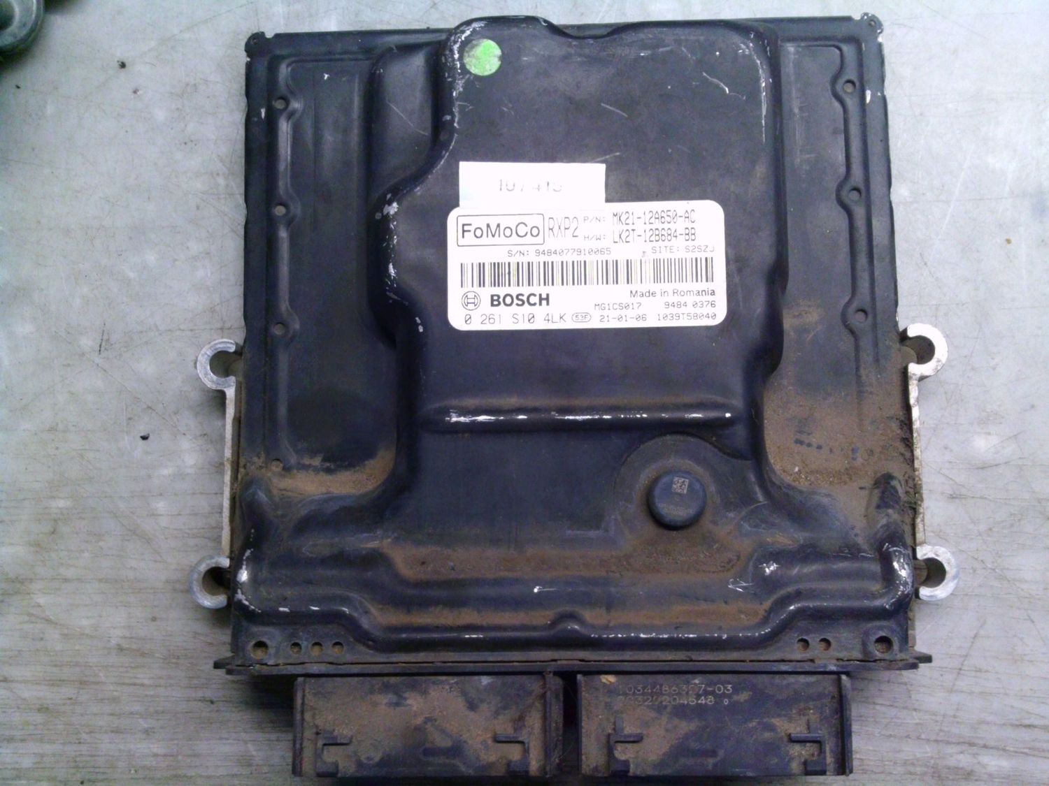 10-415 Centralina Motore Bosch 0 261 S10 4LK 0261S104LK MK21-12A650-AC 1039T58040 LK2T-12B684-BB MG1CS017 Ford Elettrica / Benzina Varie 10-415 Centralina Motore Bosch 0 261 S10 4LK 0261S104LK MK21-12A650-AC 1039T58040 LK2T-12B684-BB MG1CS017 Ford Elettrica / Benzina Varie