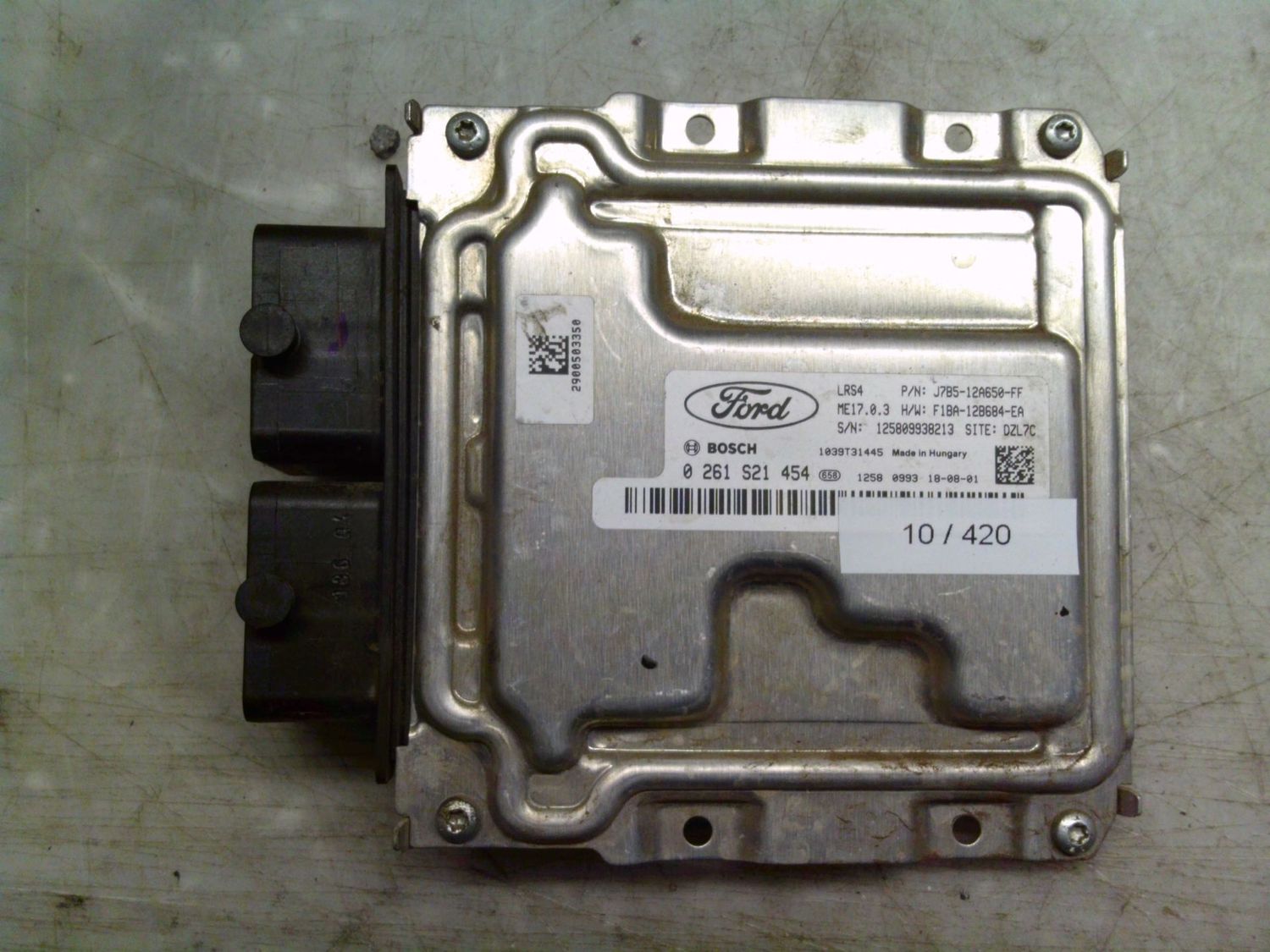 10-420 Centralina Motore Bosch 0 261 S21 454 0261S21454 J7B5-12A650-FF 1039T31445 ME17.0.3 F1BA-12B684-EA Ford Benzina Fiesta 10-420 Centralina Motore Bosch 0 261 S21 454 0261S21454 J7B5-12A650-FF 1039T31445 ME17.0.3 F1BA-12B684-EA Ford Benzina Fiesta