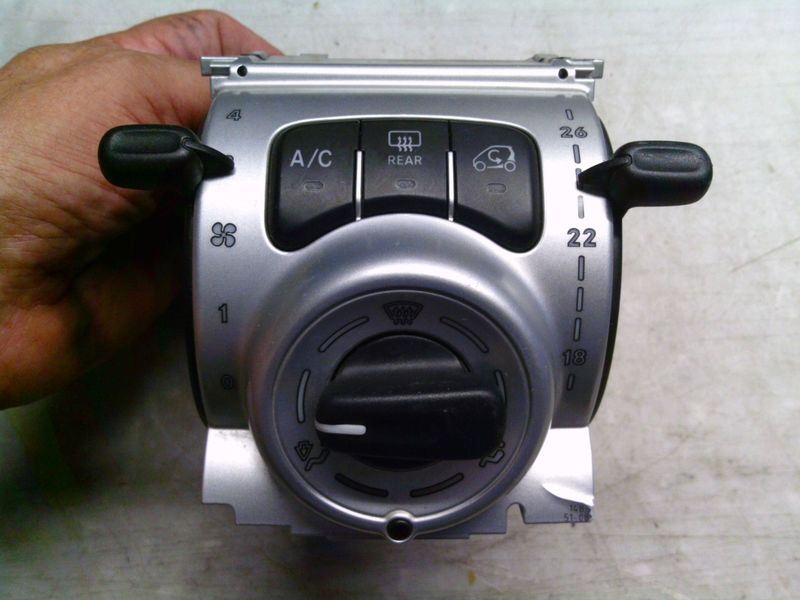 400-782 Unità Controllo Del Clima Behr A4519060500V001   5HB 009187-11 E2759004   Smart  451