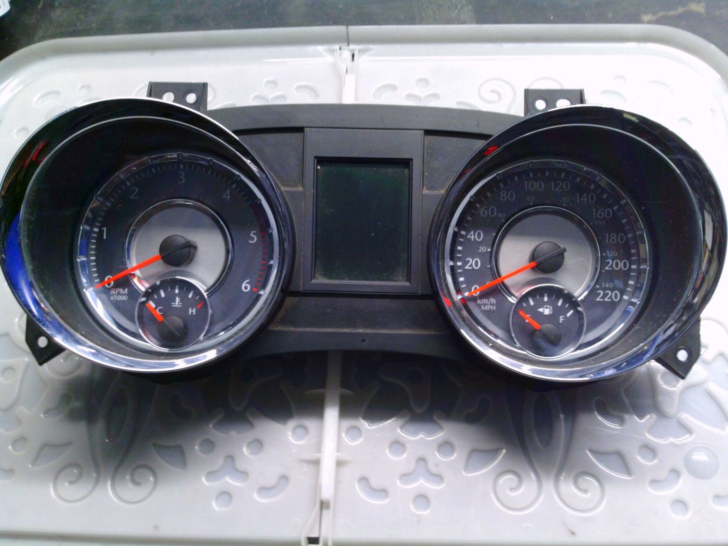 40-956 Quadro Strumenti / Contachilometri Chrysler P68055695AH A2C30086803 Chrysler Diesel Voyager 40-956 Quadro Strumenti / Contachilometri Chrysler P68055695AH A2C30086803 Chrysler Diesel Voyager
