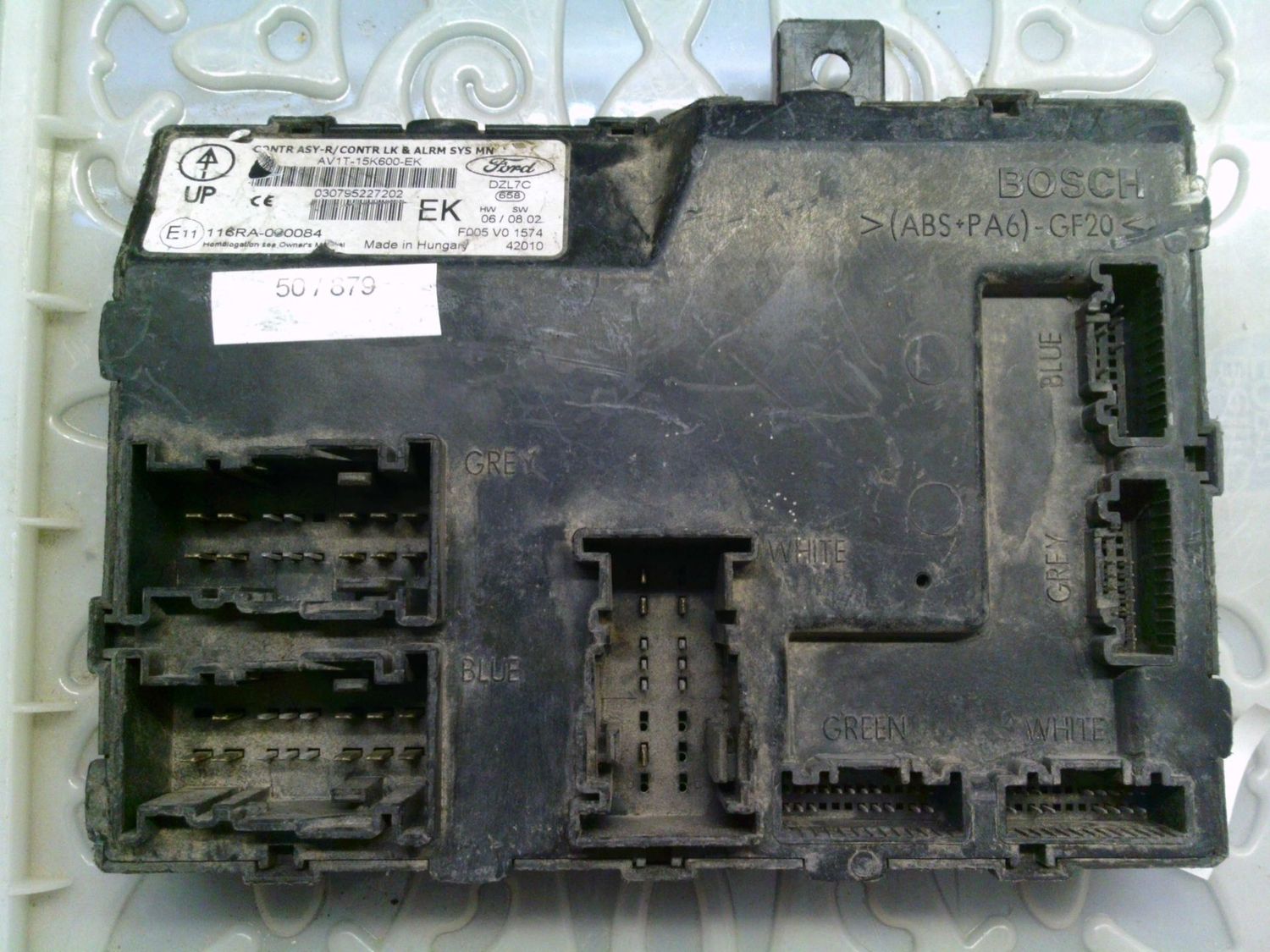 50-879 Body Computer Bosch AV1T-15K600-EK AV1T15K600EK 116RA-000084 F005 V0 1574 Ford Diesel Fiesta 50-879 Body Computer Bosch AV1T-15K600-EK AV1T15K600EK 116RA-000084 F005 V0 1574 Ford Diesel Fiesta