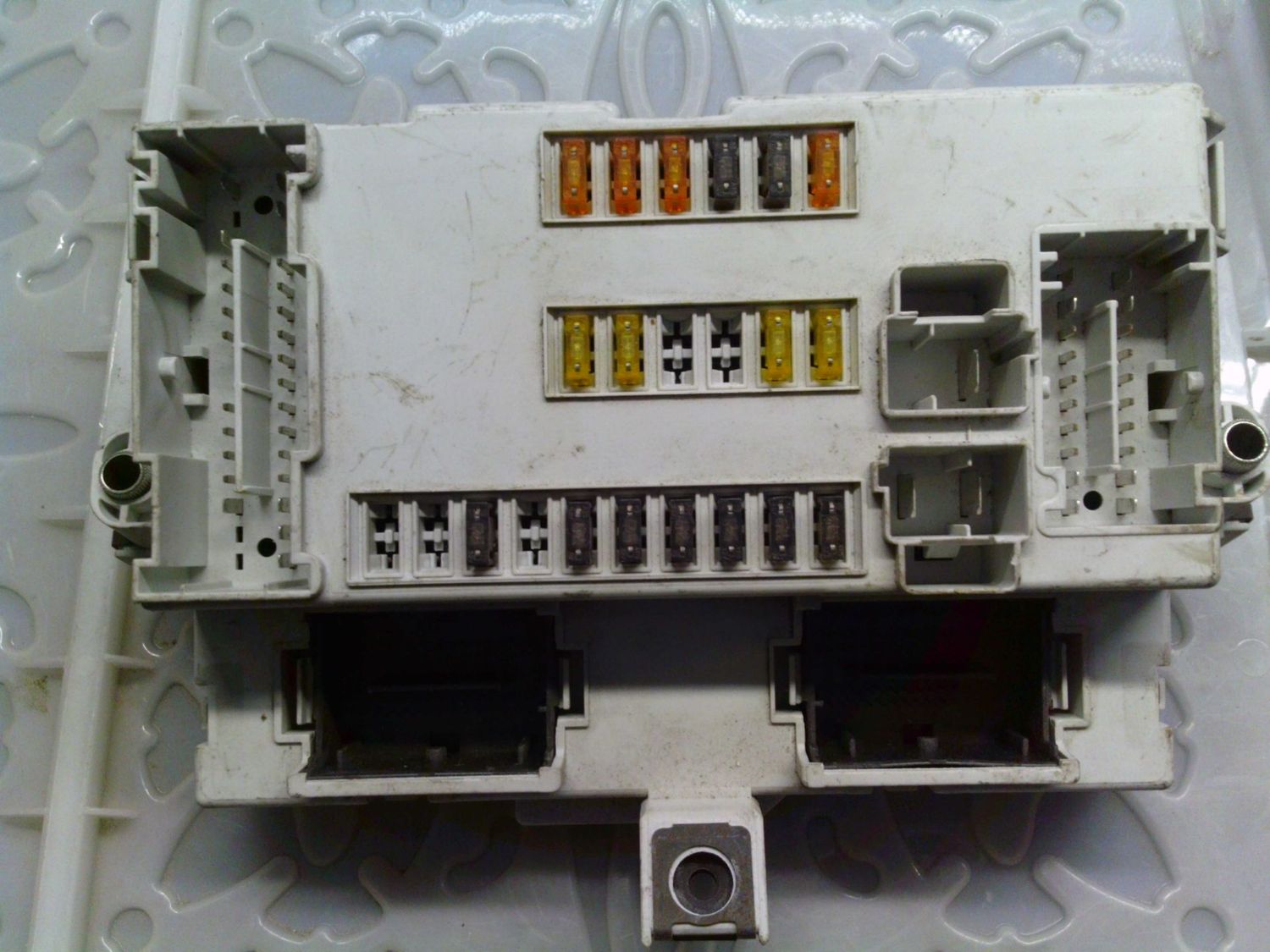 50-880 Body Computer Magneti Marelli 50520758 BCM 940D.01 AI-000138 116RAI-000026 Alfa Romeo Diesel Giulietta 50-880 Body Computer Magneti Marelli 50520758 BCM 940D.01 AI-000138 116RAI-000026 Alfa Romeo Diesel Giulietta