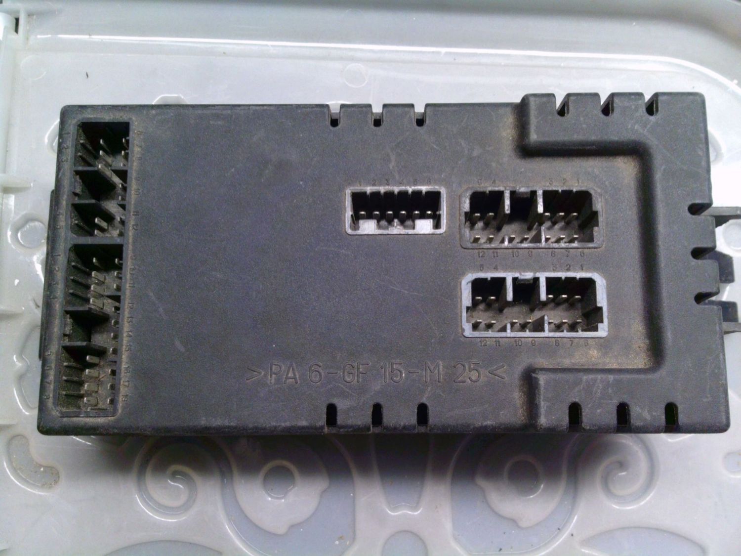 70-1292 Modulo di Controllo Alfa Romeo / Fiat / Lancia 60687119 Alfa Romeo / Fiat / Lancia Varie 70-1292 Modulo di Controllo Alfa Romeo / Fiat / Lancia 60687119 Alfa Romeo / Fiat / Lancia Varie
