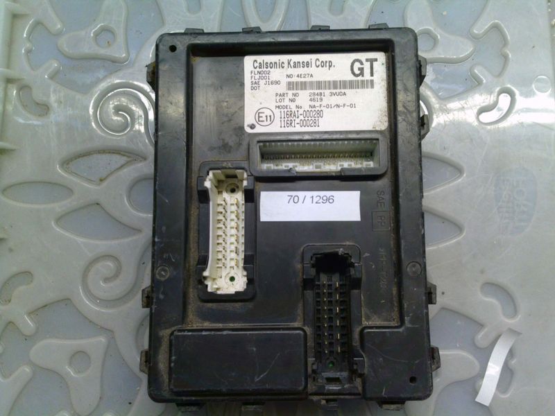 70-1296 Modulo Controllo Bcm Calsonic Kansei 284B13VU0A   FLJ001 FLN002   Nissan  Varie