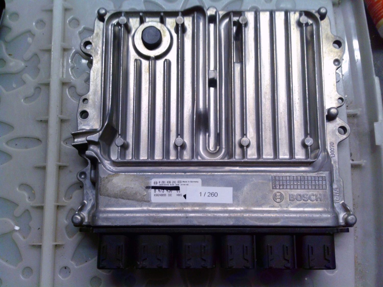 1-260 Centralina Motore Bosch 0 281 034 723 0281034723 8 479 490-01 1039T35446 Bmw Diesel Serie X 1-260 Centralina Motore Bosch 0 281 034 723 0281034723 8 479 490-01 1039T35446 Bmw Diesel Serie X
