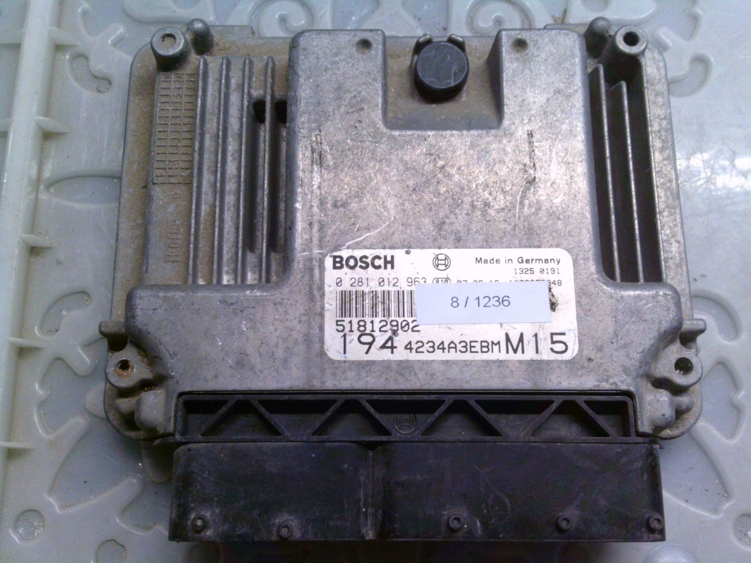 8-1236 Centralina Motore Bosch 0 281 012 963 0281012963 51812902 1039S22948 194 4234A3EBM M15 Fiat Diesel Croma 8-1236 Centralina Motore Bosch 0 281 012 963 0281012963 51812902 1039S22948 194 4234A3EBM M15 Fiat Diesel Croma