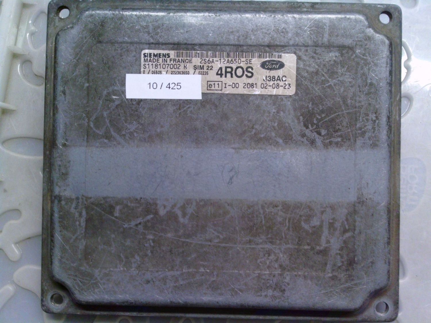 10-425 Centralina Motore Siemens S118107002 K S118107002K 2S6A-12A650-SE SIM 22 J38AC 4ROS Ford Benzina Fiesta 10-425 Centralina Motore Siemens S118107002 K S118107002K 2S6A-12A650-SE SIM 22 J38AC 4ROS Ford Benzina Fiesta