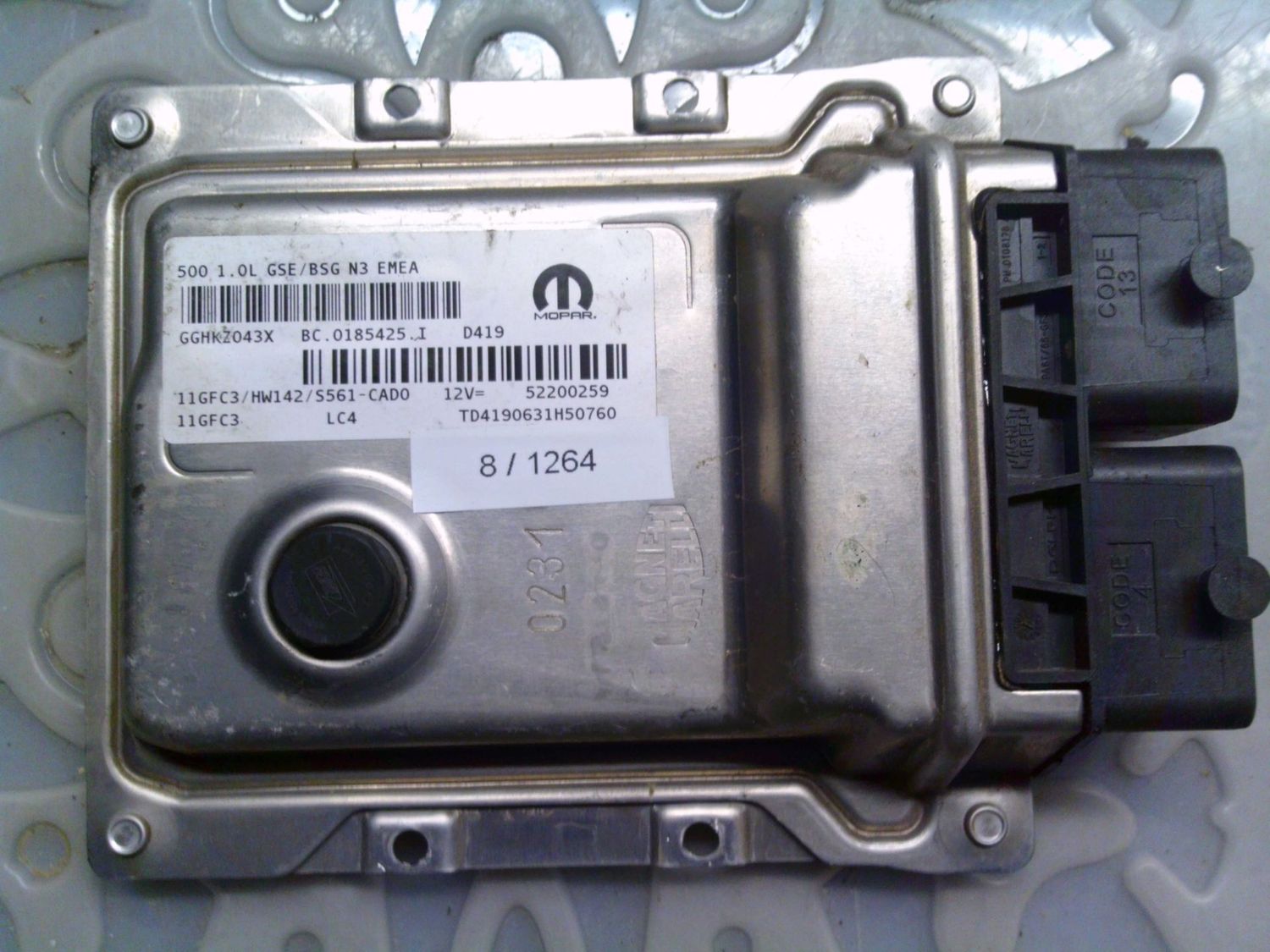 8-1264 Centralina Motore Mopar 52200259 BC.0185425.I 11GFC3 HW142/S561-CAD0 500 1.0L GSEBSG N3 ENEA Fiat Elettrica / Benzina 500 8-1264 Centralina Motore Mopar 52200259 BC.0185425.I 11GFC3 HW142/S561-CAD0 500 1.0L GSEBSG N3 ENEA Fiat Elettrica / Benzina 500