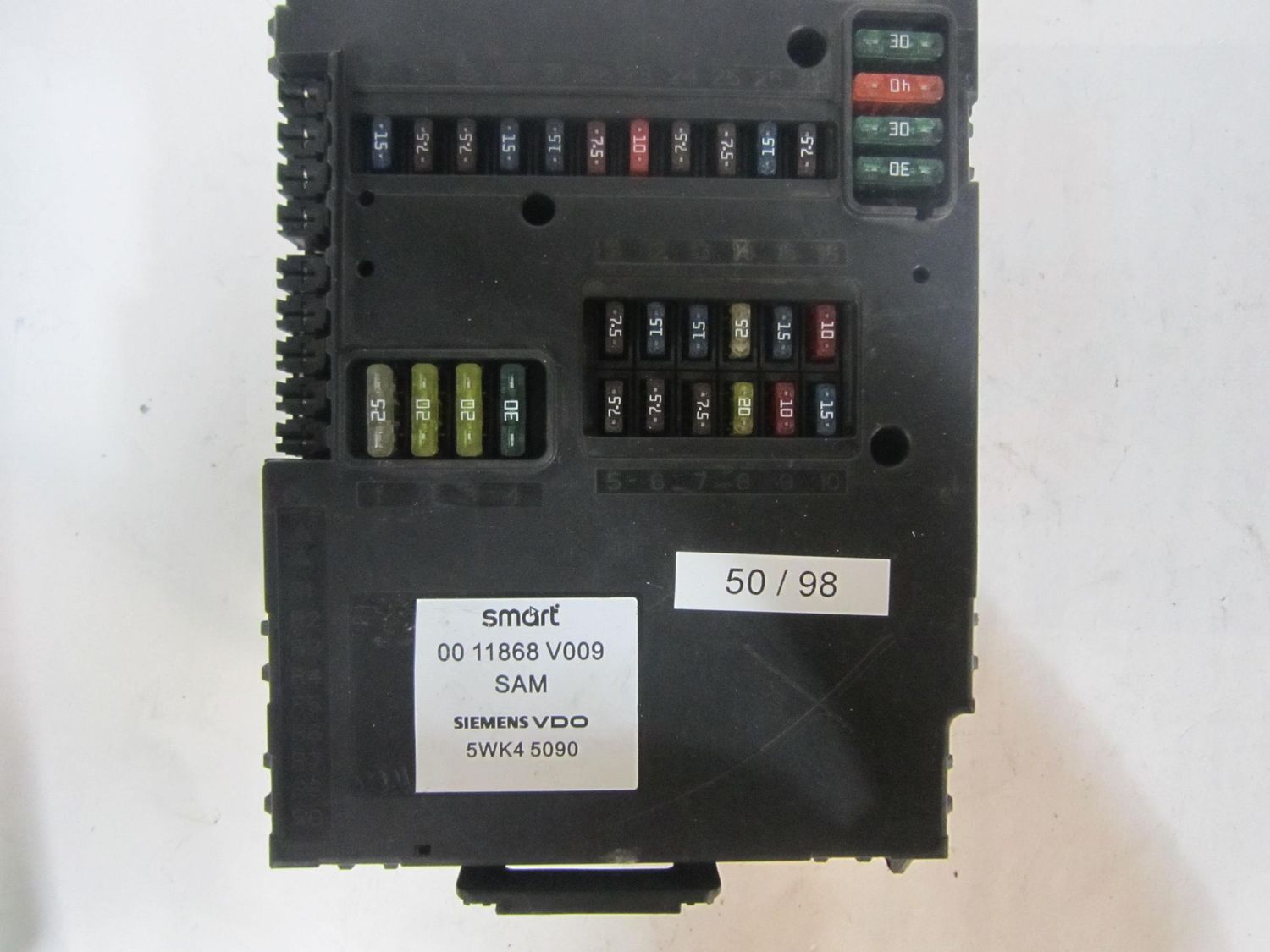 50-98 Body Computer Siemens 00 11868 V009 0011868V009 5WK4 5090 Smart Diesel 450 50-98 Body Computer Siemens 00 11868 V009 0011868V009 5WK4 5090 Smart Diesel 450