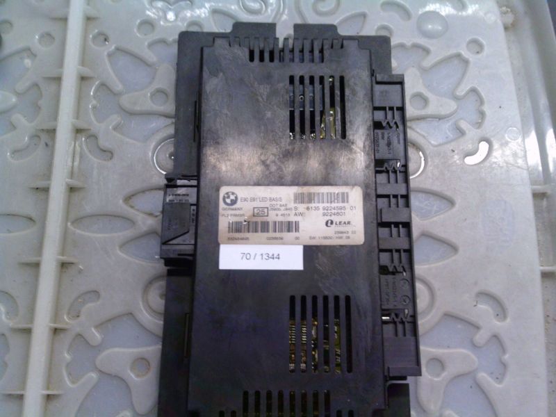 70-1344 Centralina Modulo Confort Lear 6135 9224595-01 6135922459501 E90 E91 LED BASIS PL2 FRM3R SW 115500   HW 05 9224601 Bmw  Varie
