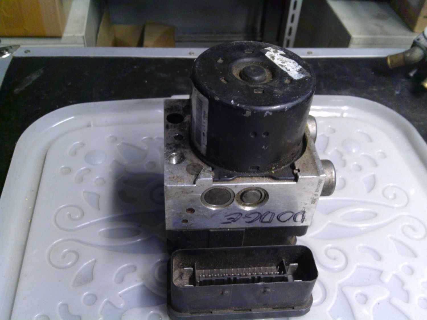 90-1699 Pompa ABS Chrysler P04721989AB ESPLHSA 28.5261-5703.3 25.0928-5021.3 25.0613-3823.3 Dodge Journey 90-1699 Pompa ABS Chrysler P04721989AB ESPLHSA 28.5261-5703.3 25.0928-5021.3 25.0613-3823.3 Dodge Journey