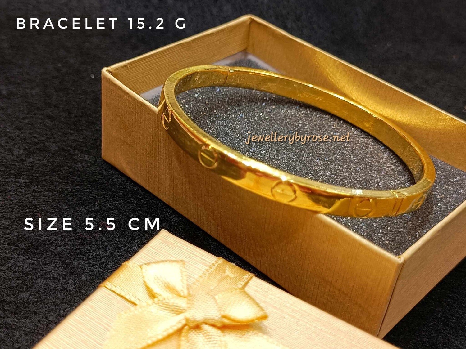 Fashion Bangle