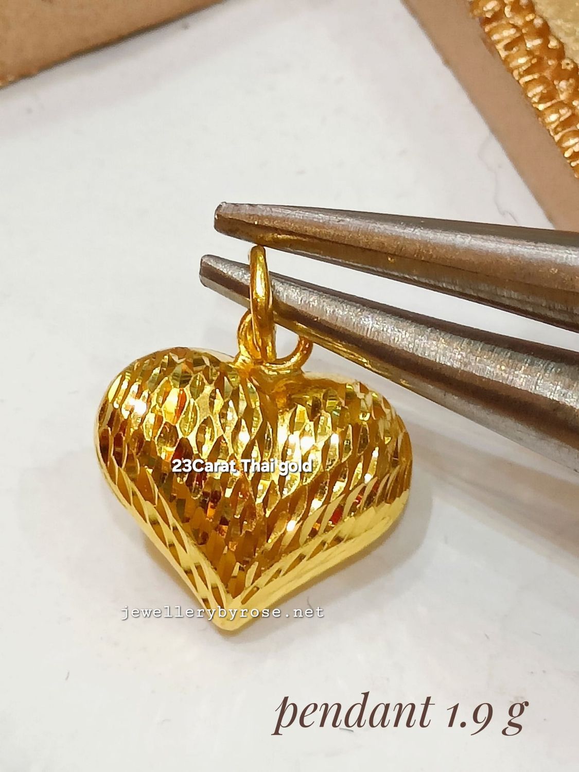 Solid Gold heart 💛 Pendant