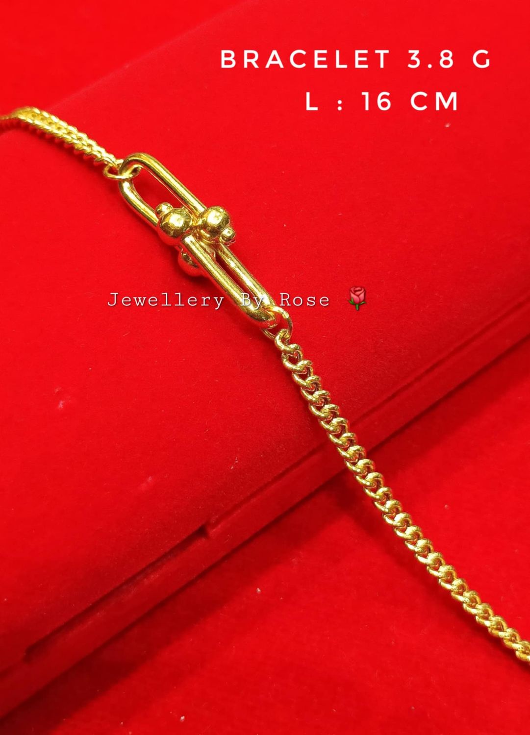 Classic  Design Gold Bracelet