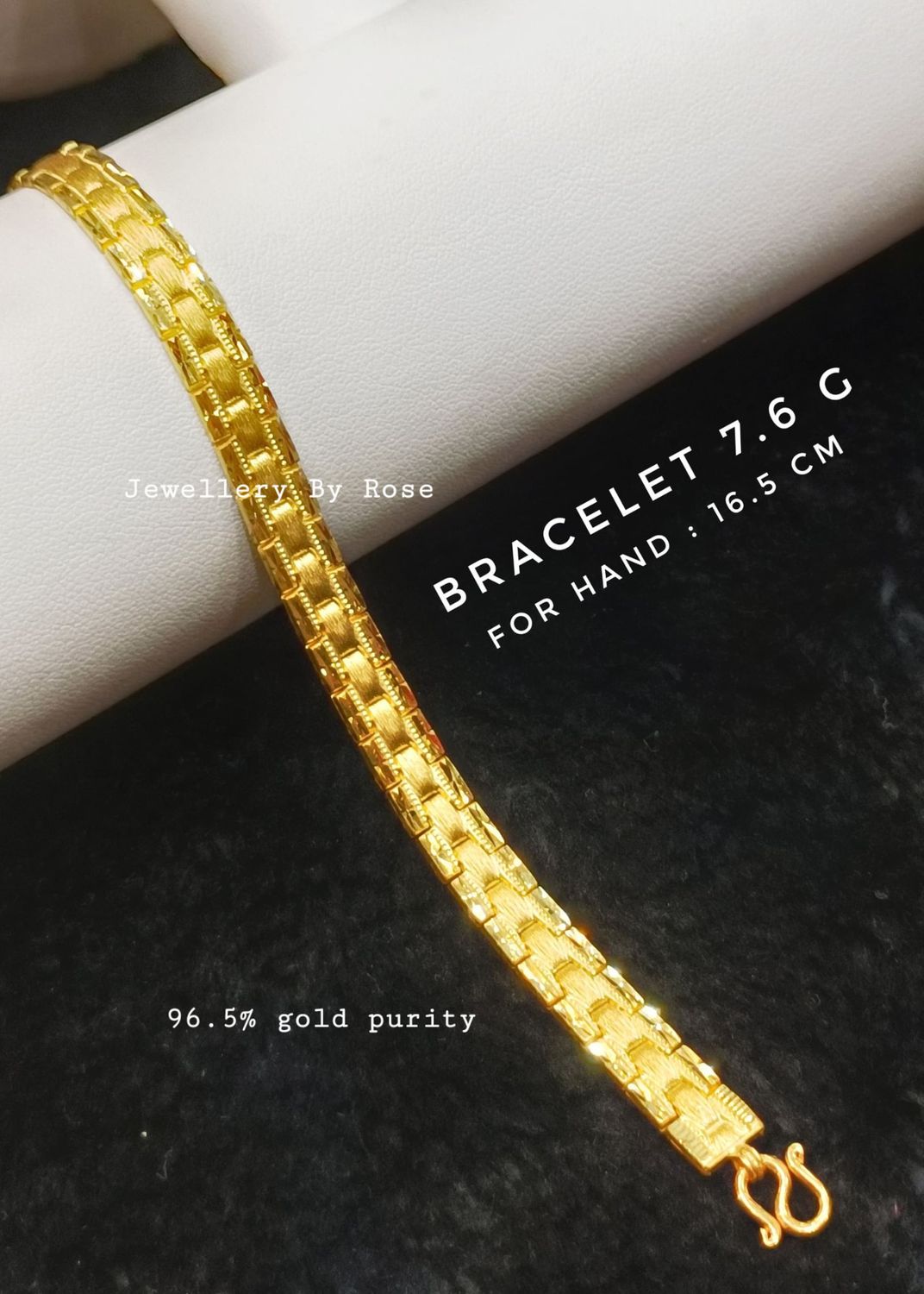 Modern style gold bracelet