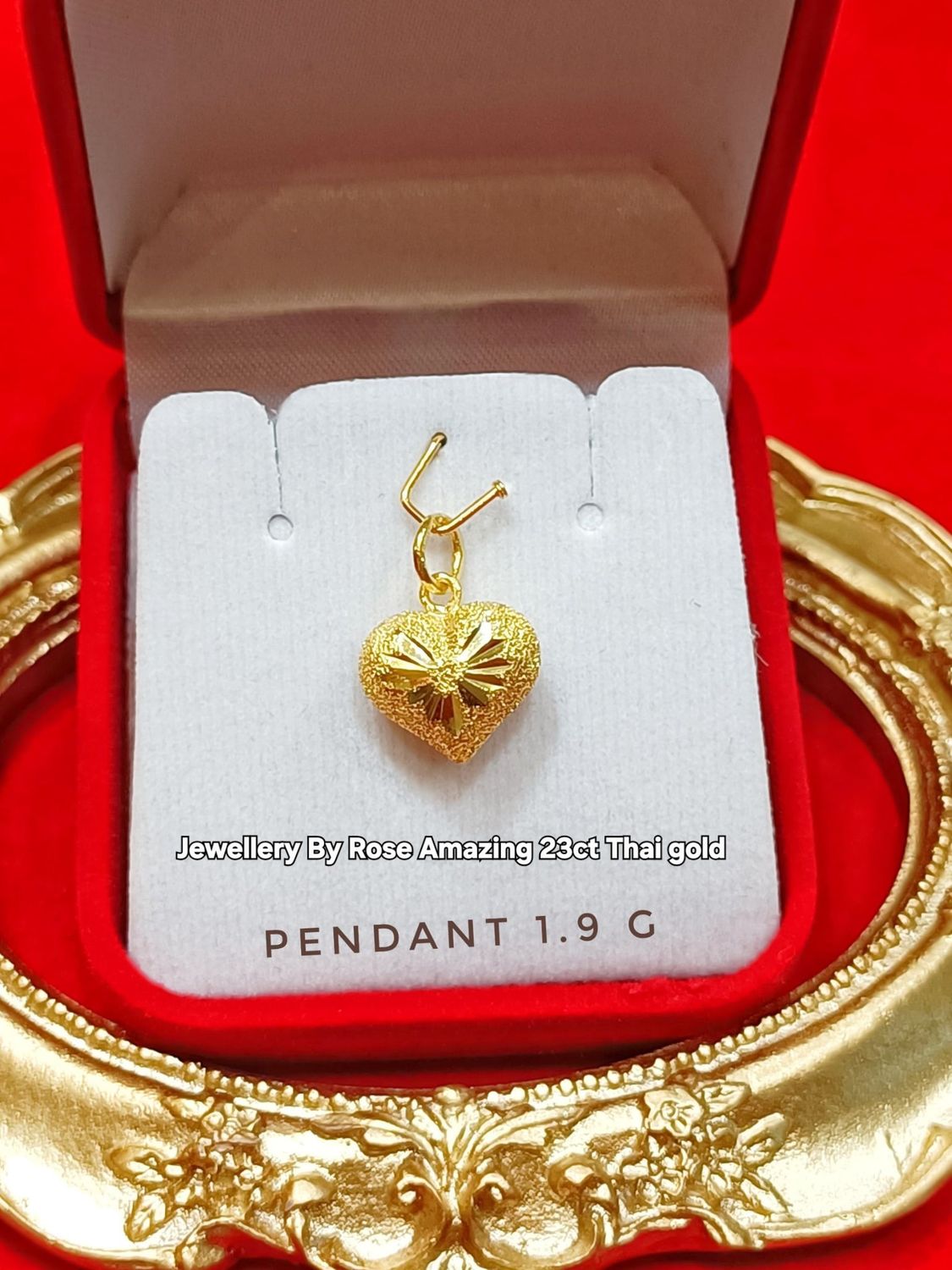 Gold Heart pendant ❤️💛