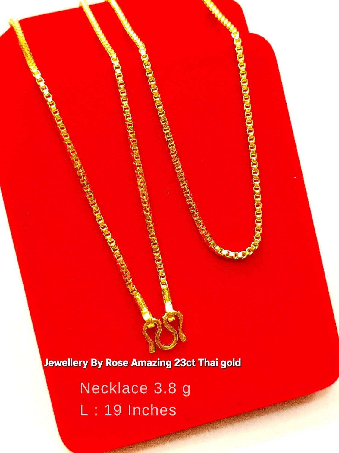 Stylish Gold  Necklace