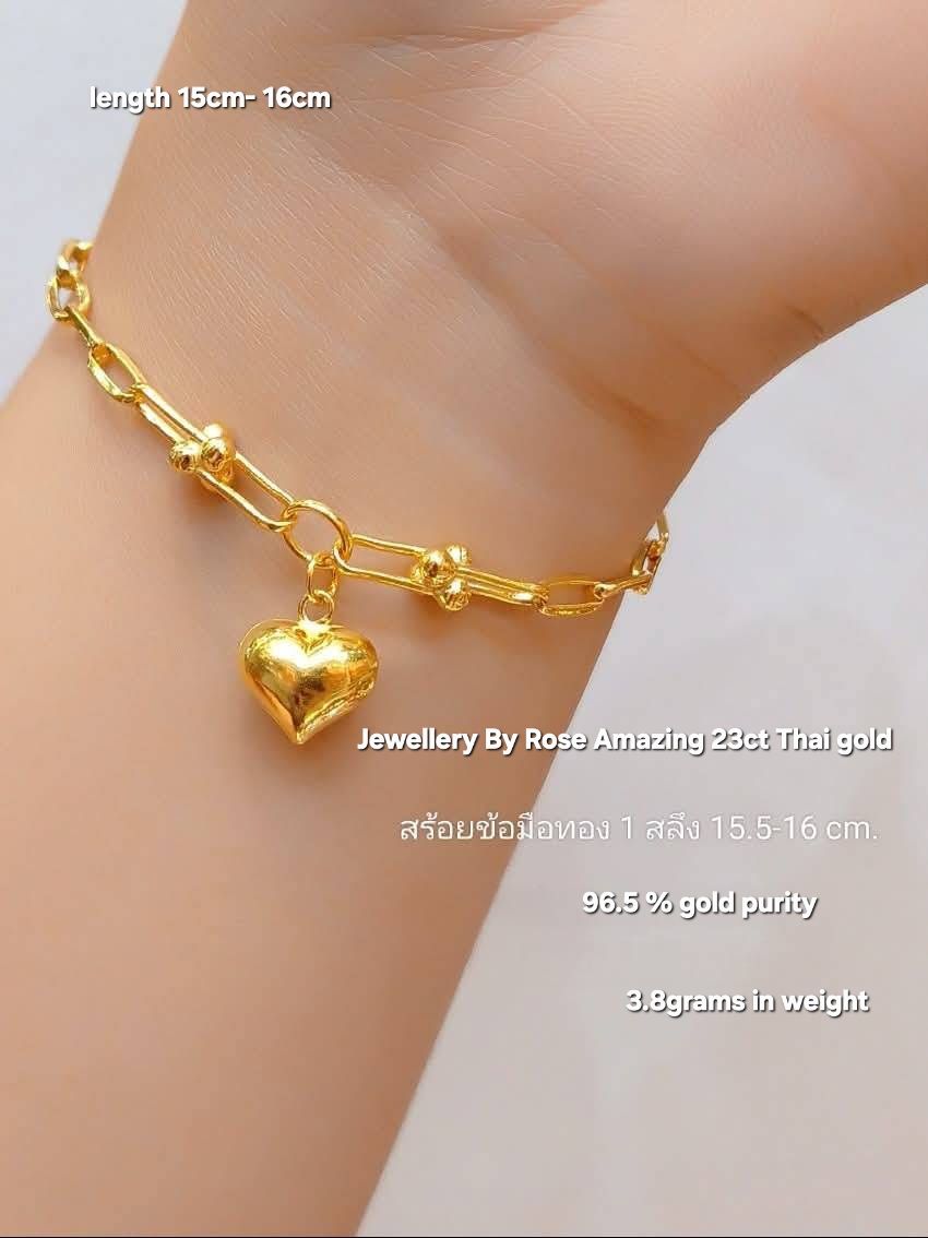 Classic  Design Gold Bracelet